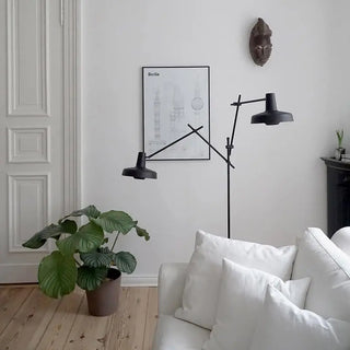 Arigato F2 Black Floor Lamp Grupa