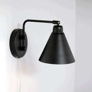 Game Short Wall Lamp House Doctor