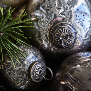 Christmas toy in aged silver glass, Ø5,8 cm LovelyNord